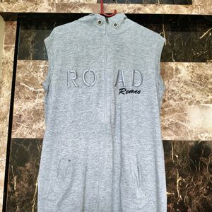 T-shirt, Huddi, Coat 🧥(Total 10 )