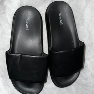H&M Brand New Platform Slippers