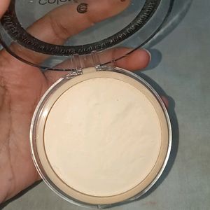 Coloressence Compact Powder