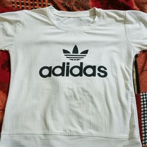 ADIDAS white T Shirt 👕