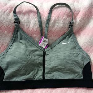 NIKE SPORTS BRA