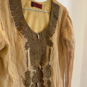 Wedding Wear Pakistani Outfit