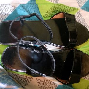 black flat with medium heels for ladies & Girls