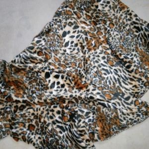 Tiger Printed Woolen Stole