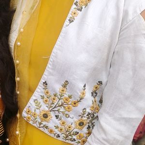 White Coat With Yellow Gown