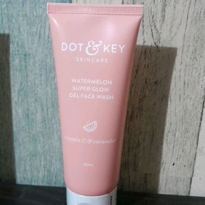 Dot&Key Watermelon Superglow Gel Face Wash