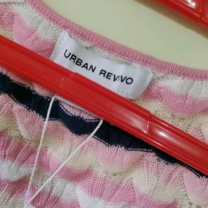 Urban Revivo Striped Knit Crop Top