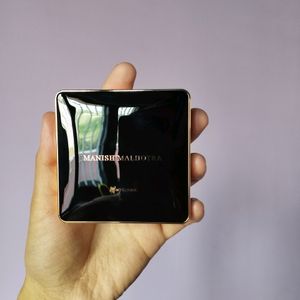 Manish Malhotra Compact Powder