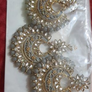 New Earings Set