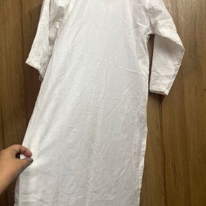 Beautiful White Cotton Chikankari Kurta