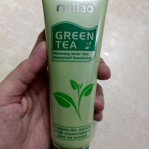 GREEN TEA Whitening Moist Skin Waterproof Foundati