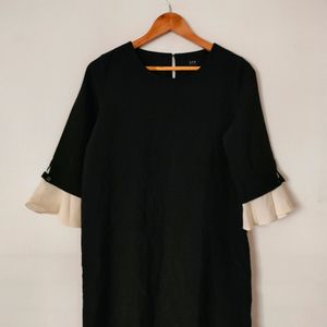 Black Casual Dresses (Women's)