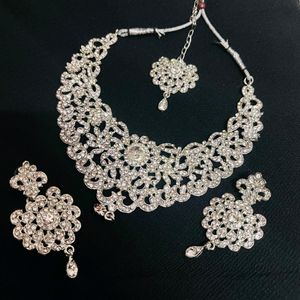 Women's Necklace