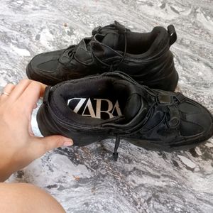 Zara Sneakers