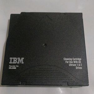 IBM LTO Ultrium Cleaning Cartridge 35L2086