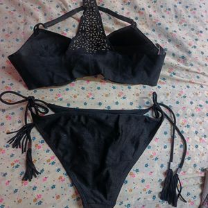 Sale🎉Unused Black Bikini Set 👙