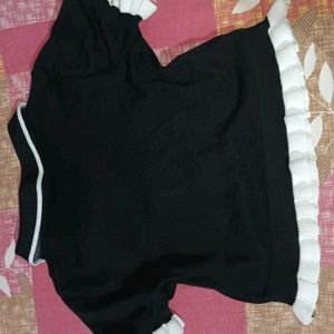 Korean Style Crop Top