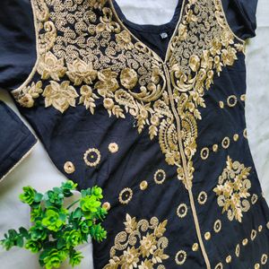 Black Kurti