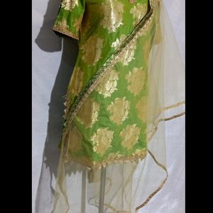 New Wedding Wear Sharar Suite