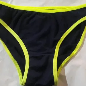 Neon Border Black Panty