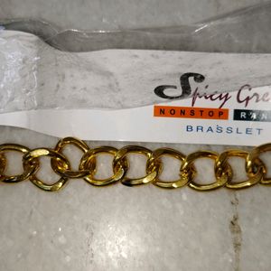 golden chain bracelet