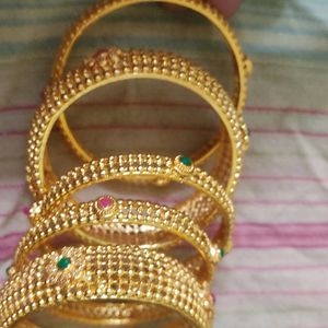 Golden Bangle Set