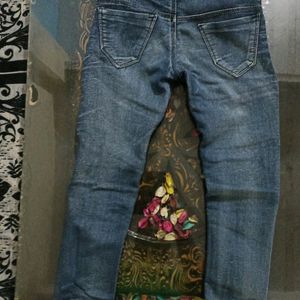 Stretchable Jeans For Girls Only 1 Times Used