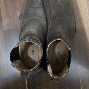 Chelsea Boots (suede)