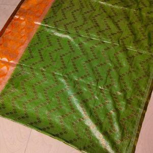 Smoth Tissue Full Shinning Saree