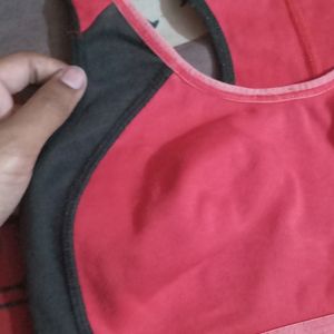 Women Sports Lightly Paded Bra (Red)