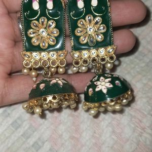 Dark Green Delicate Earings