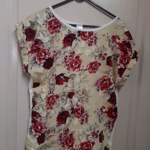 Vero Moda All Over Flower Print Top