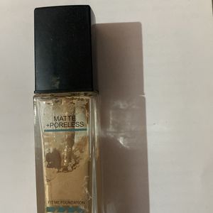 Maybeline Fir Me 220 Foundation