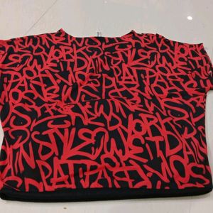 Mega sleeves red top