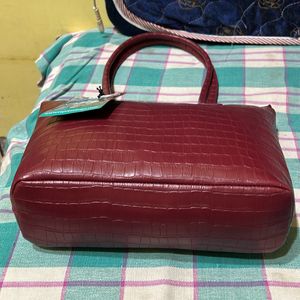 Caprese Maroon Handbag