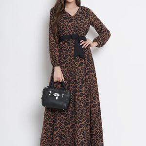 Lady Stark animal printed maxi dress paired with b