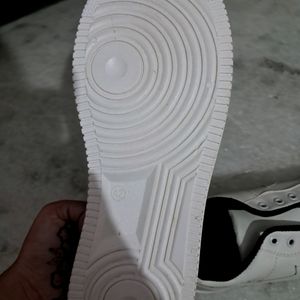 White Men Sneakers