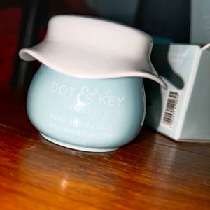 DOT AND KEY FACE MOISTURIZER