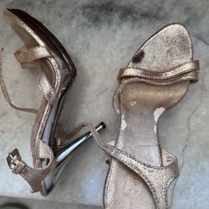 Shining Bright Gold Stunningly Stylish High Heels