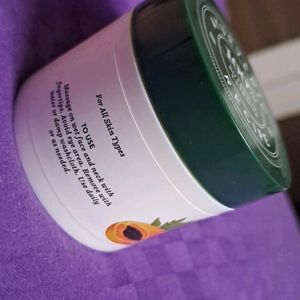 Biotique Papaya Tan Removal Revitalizing Scrub