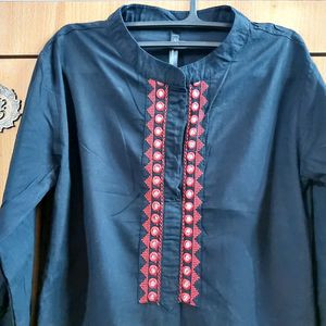 Here & Now Women Black Kurta