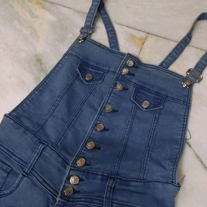 Dungaree