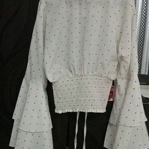 Ruffle sleeves top in S size