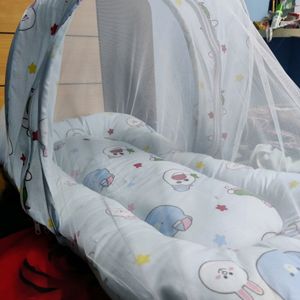 Tiny Kid Baby Bed With Attached Mosquito Net