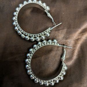 Combo Of White Pearl & Grey Metal Earring