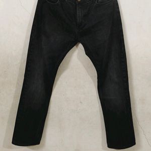 Fine Pair Of Black LEE Jeans 34 W