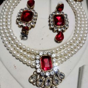 Kundan And Pearl Lovely Raani Set All Women's