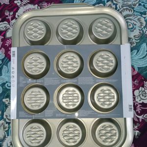 12 Cups Muffin Or Cupkake Bake Pan Tray