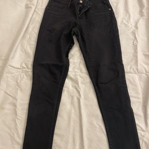 Ajio Brand Black Skinny Jeans