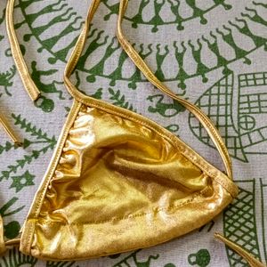 Golden Bra & Pantry Free Size